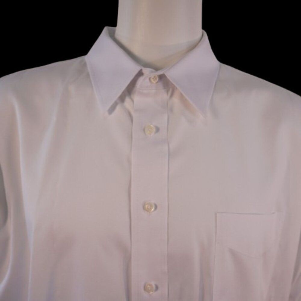 JOS A BANK Traveler Traditional Fit Dress Shirt 18 - 34 White Cotton Long Sleeve